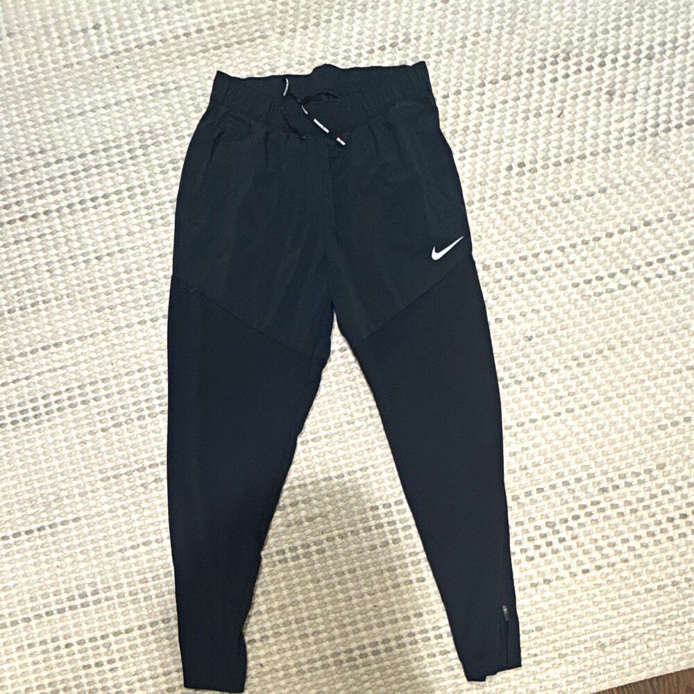 Nike Dri-FIT Men's Black Jogger Pants Size L Drawstring Elastic Waist